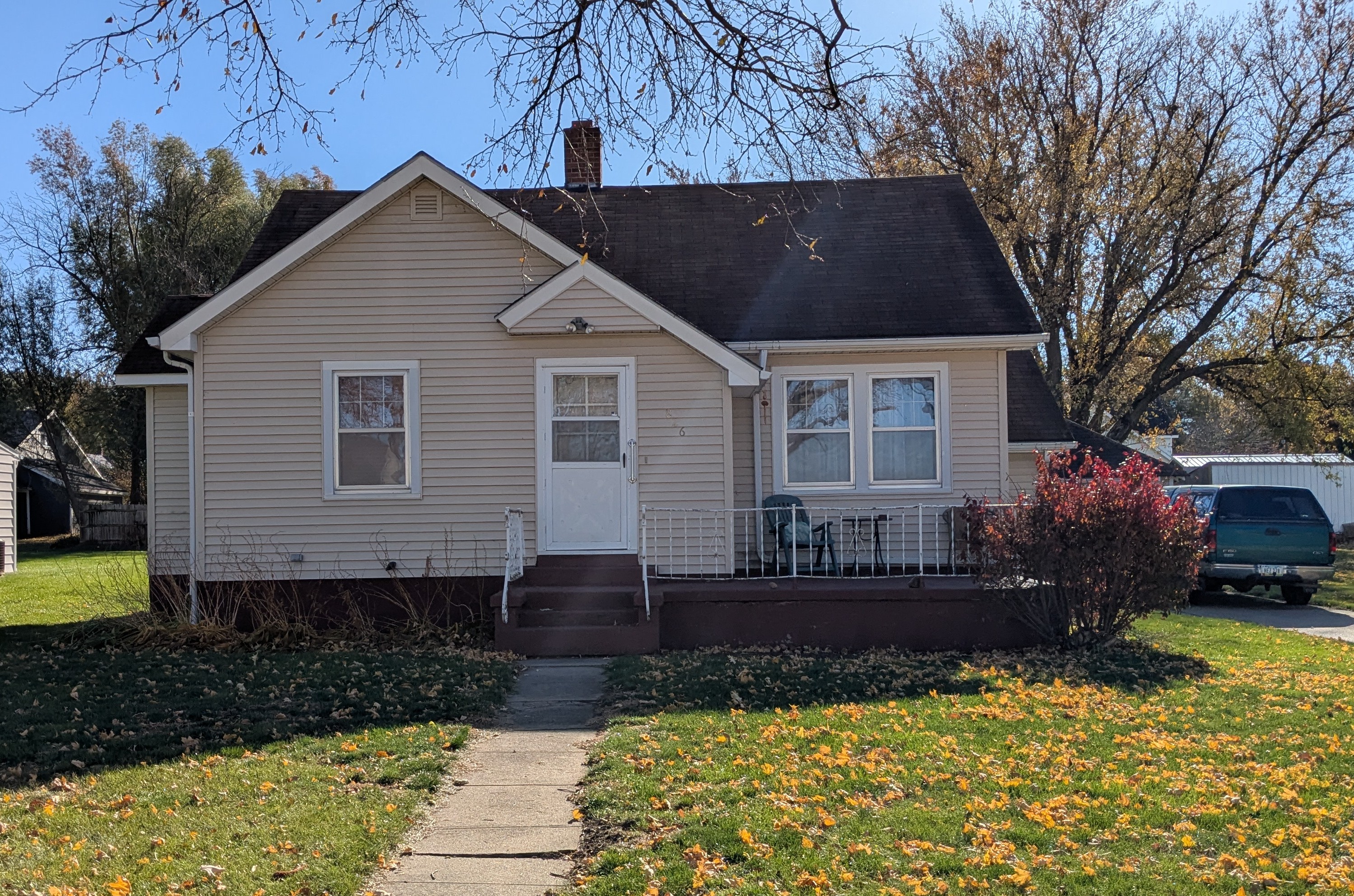 Midwestern Land and Auction Listing